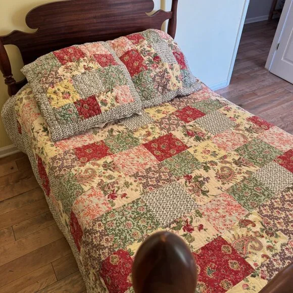 Lk NEW Pottery Barn reversible quilt bedding & Euro shams full/queen yellow - Picture 2 of 7